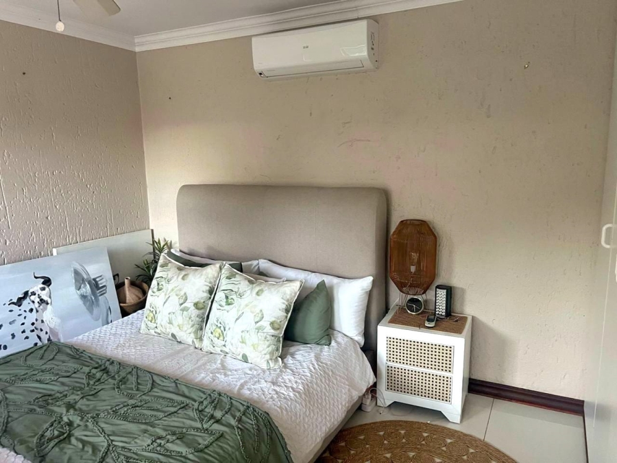 4 Bedroom Property for Sale in Caribbean Beach Club North West